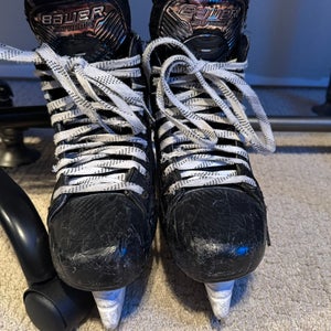 2022 Bauer Supreme Mach Fit 2  Size 6 (Used) 2 Sets Of Steel
