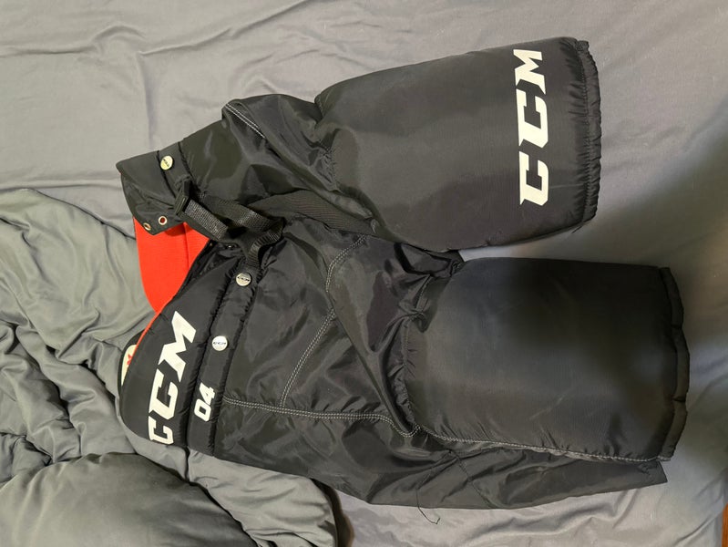 CCM U+ 04 Senior Medium Hockey pants