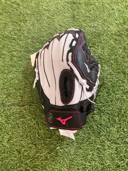 (RELACE) White Mizuno Finch Right Hand Throw Softball Glove 11" (Used)