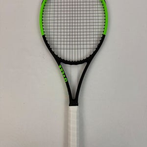 Wilson Blade 98 16x19 Countervail, 4 3/8 Excellent 9.5/10