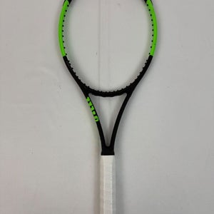Wilson Blade 98S Countervail Spin Effect, 4 3/8 Very Good Condition