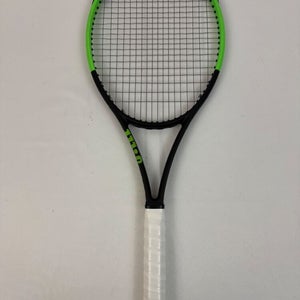 Wilson Blade 98 18x20 Countervail, 4 3/8 Very Good Condition