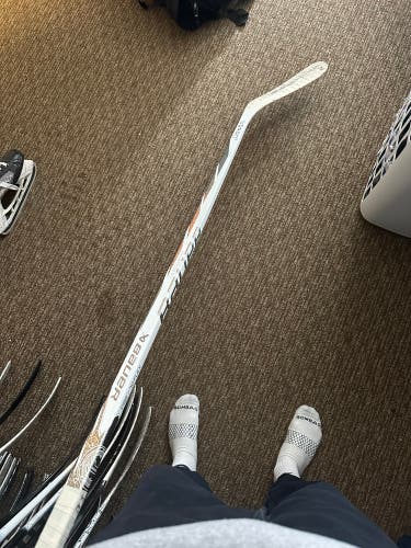 Bauer Right Handed (New) Proto-R Hockey Stick