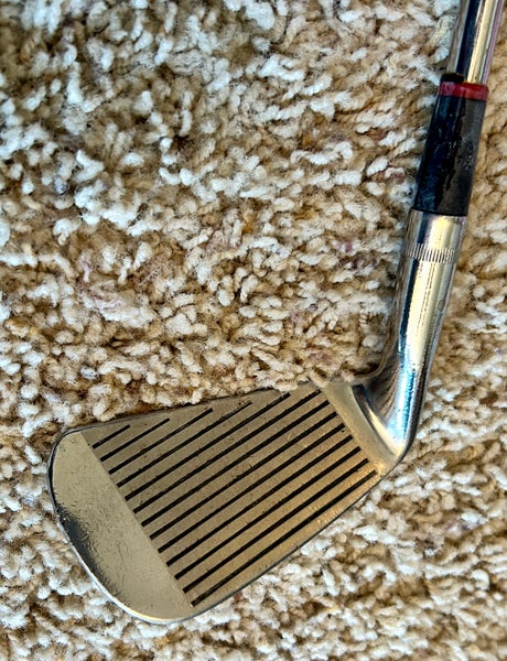 Men's 1980 Ben Hogan Right Handed Iron Set 9 Pieces Steel Shaft (Used)