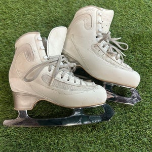 White 240 EDEA Ice Fly Figure Skates John Wilson Gold Seal Blades(Used)