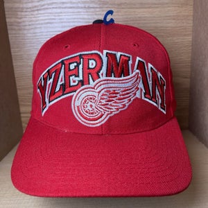 Vintage Detroit Red Wings Steve Yzerman NHL Wool 90s Starter Snapback Hat RARE