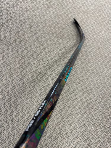 Bauer Twitch 55 flex P92 curve right hand stick