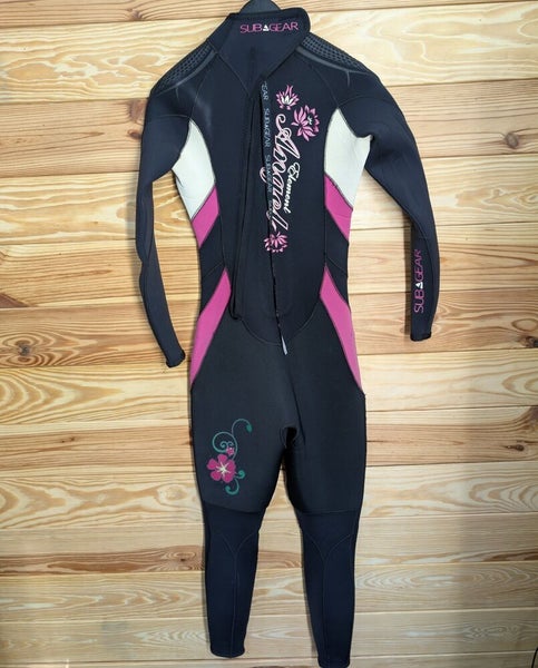 Sub Gear Women's 3mm Full Wetsuit Scuba, Dive, Surf Wet Suit Size Small, 38, 6
