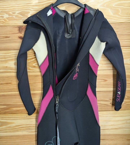 Sub Gear Women's 3mm Full Wetsuit Scuba, Dive, Surf Wet Suit Size Small, 38, 6