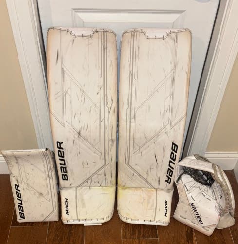 Senior Large Bauer Supreme Mach Goalie Set