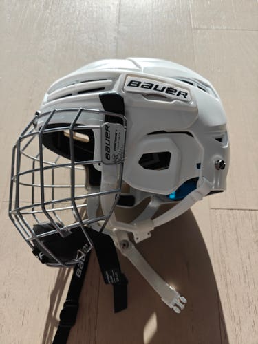 Youth Bauer Prodigy Helmet (Used)
