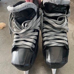 Size 6 Bauer S29 HydraMax Goalie Skates