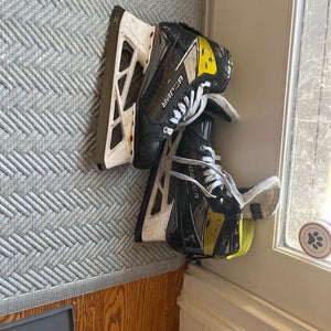2018 Bauer   8 (Used) Supreme 3S Hockey Goalie Skates