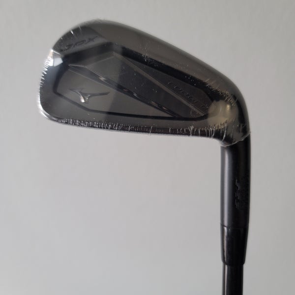 Mizuno JPX 925 Forged  Black Right Handed Iron Set