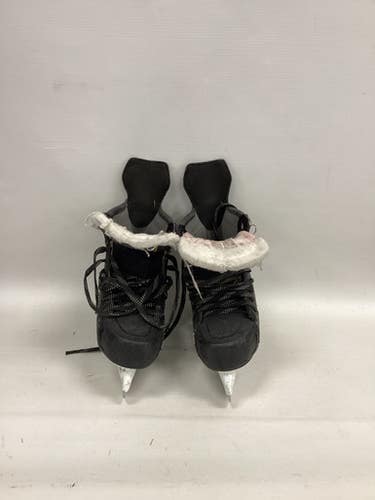 Used Ccm 9070 Tacks Junior 04 Ice Hockey Skates 11851-s000019541