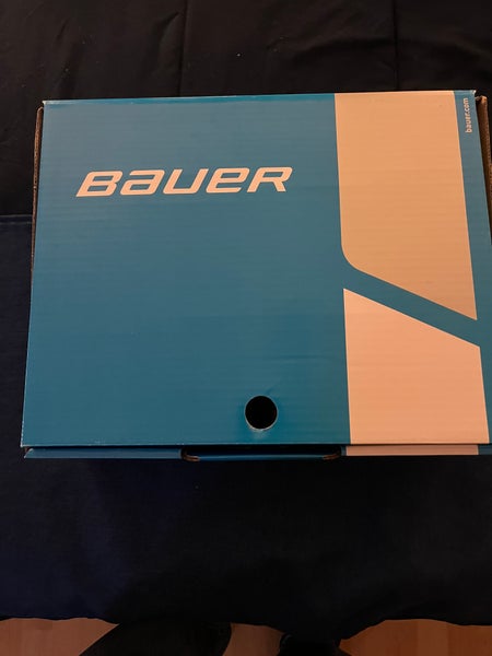 2023 Bauer Vapor 3X Hockey Skates Size 4.5 (New)