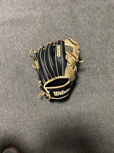 Wilson Right Hand Throw A2000 11.75" (Used)