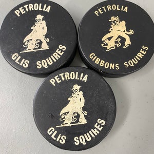 Petrolia Squires puck OHA Vintage