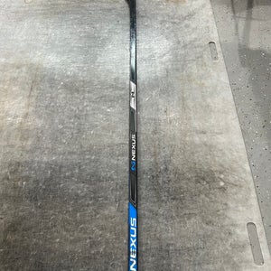 Senior Bauer Right Handed Team Nexus P92 Pro Stock (Used)