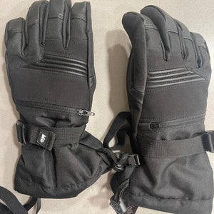 Black Kids Unisex Medium REI (Used)