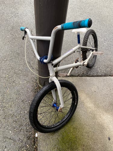 Men's 2021 Specialized 15" (Used)