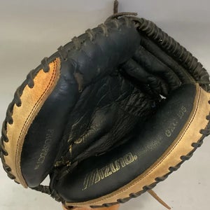 Mizuno Left Hand Throw Catcher's Prospect Baseball Glove 32.5" (Used)
