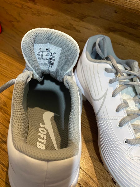 lunarlon nike softball cleats