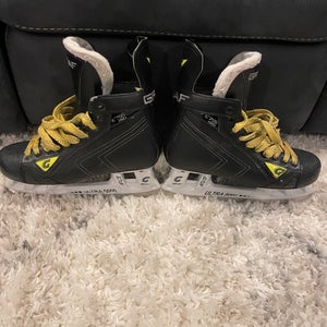 2024 Graf G755 Pro Hockey Skates Regular Width 8.5 (Used)