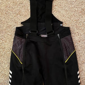 RACE SHORTS Large/Size 12 Kids Unisex HEAD Shorts (Used)