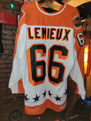 XL Men's CCM Jersey (Used)