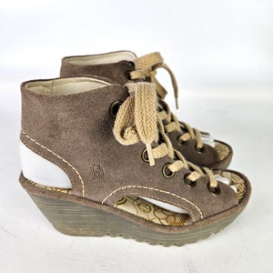 Fly London Yaba Lace-up Platform Wedge Sandal Shoes Size: 37 / 6 Brown Suede