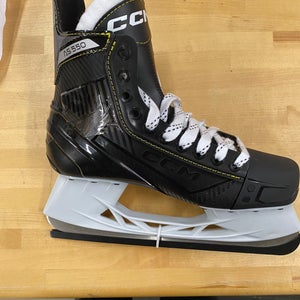 New CCM Tacks AS-550 Skates Size 7