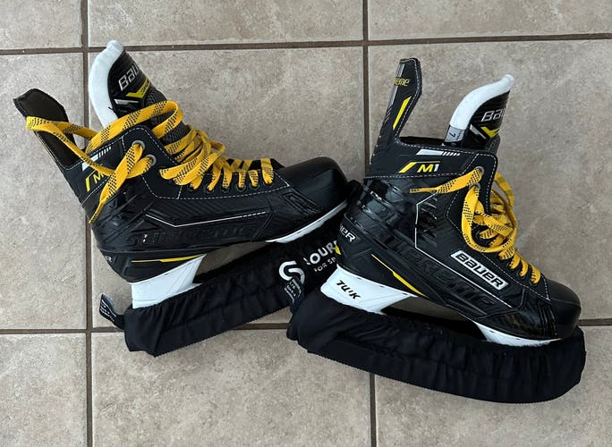 Bauer supreme hockey skates