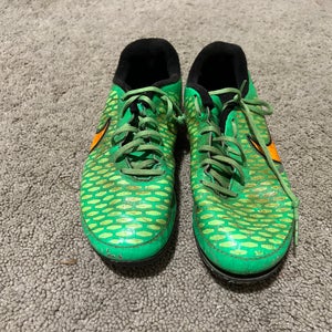 Used Nike Magista Onda Molded Soccer Cleats | Size 5