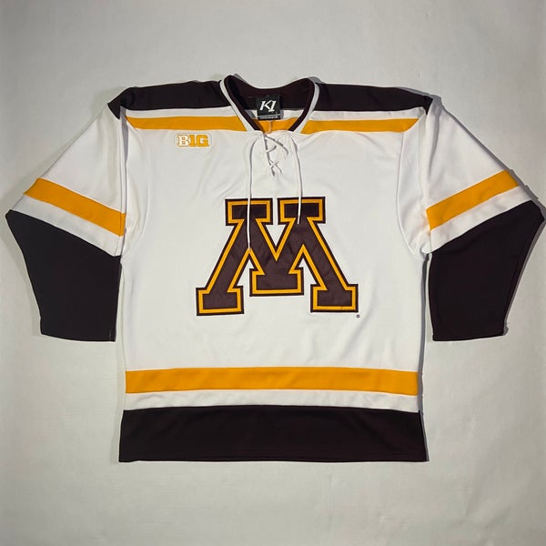 University of Minnesota Golden Gophers White Hockey Jersey Size: L
