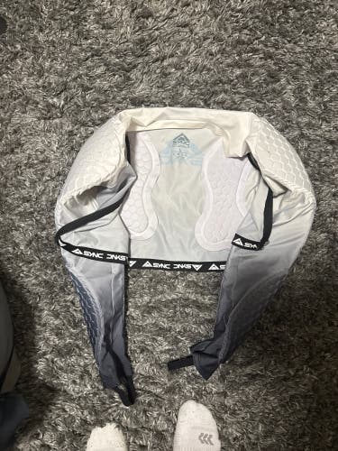 XL SYNC Padded Shirt(Used)