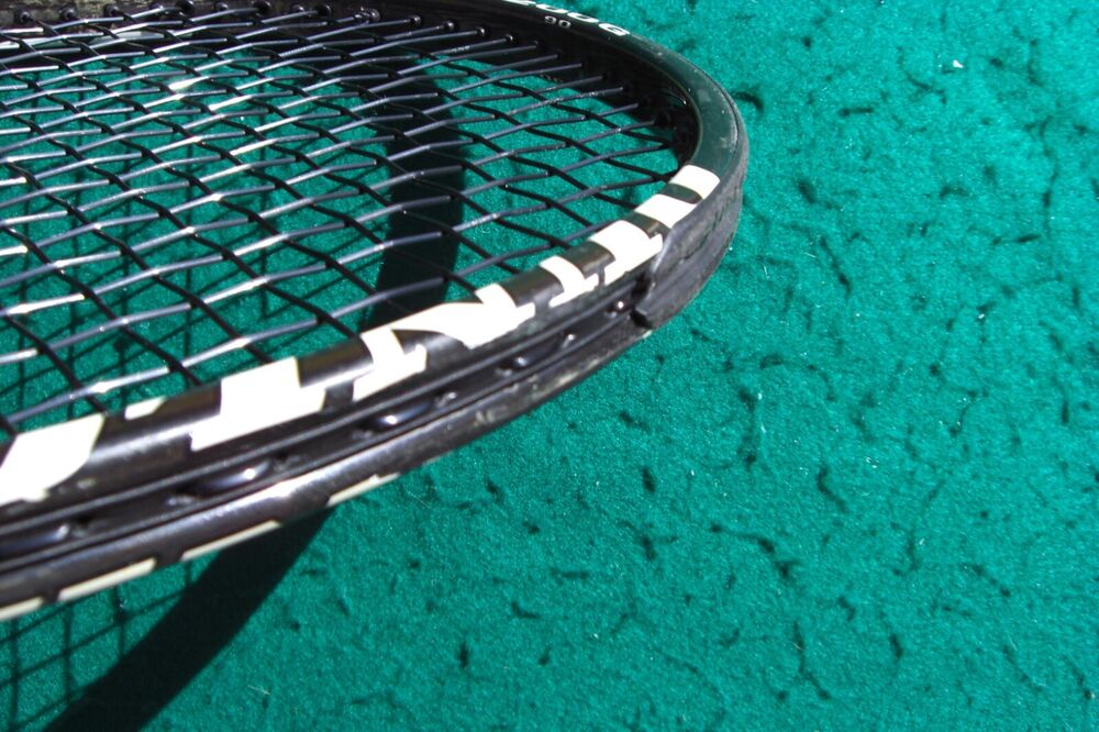 Rare Find Dunlop 200G 90 Muscle Weave Midsize 4 1/2 Strung 18x20