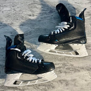 Bauer Supreme Mach Regular Width Pro Stock 9.5 (Used)