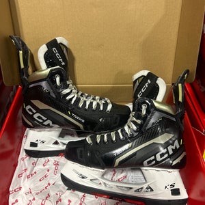 CCM AS-V Regular Width 7 (New)