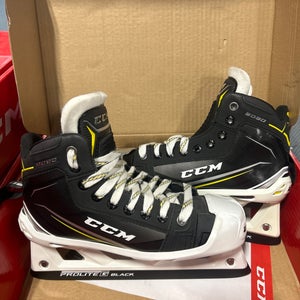 CCM Tacks 9080 Regular Width Size 5 (New)