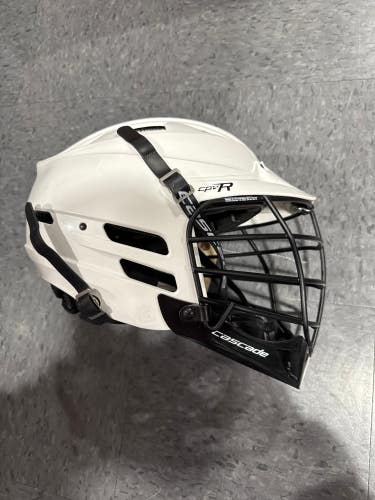 Used Cascade CPV-R Lacrosse Helmet | Size: Small/Medium