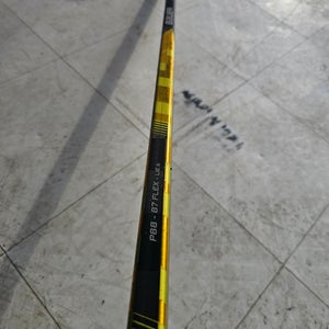 Senior Bauer Supreme UltraSonic Right Handed Hockey Stick P88 (Used)