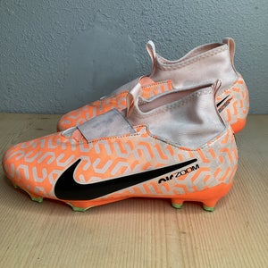 Orange Unisex Nike Cleats Molded Cleats (Used) Youth 5.5 Air Zoom