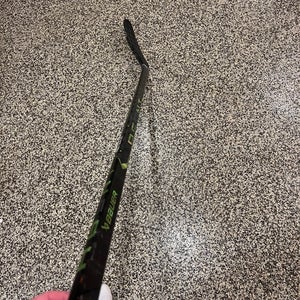 Intermediate Bauer Left Hand Ag5nt P28  (Used)