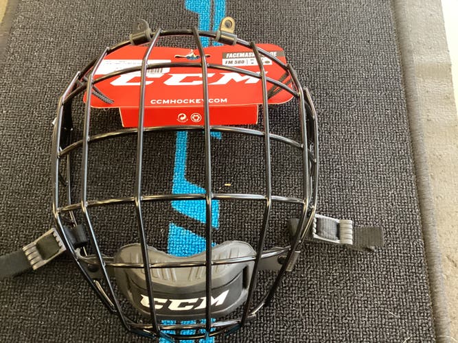 CCM FM580 Medium Full Cage (New)