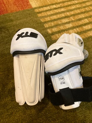 Medium Adult STX Stallion HD (Used)