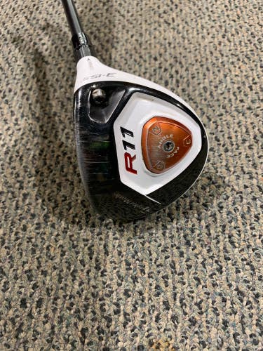 Men's TaylorMade R11 Fairway Wood Right Handed Regular Flex 3 Wood (Used)