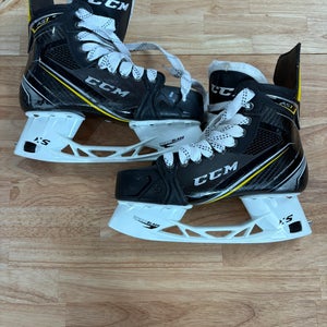 Lightly Used CCM Super Tacks AS1 Pro Stock 8 (Used)