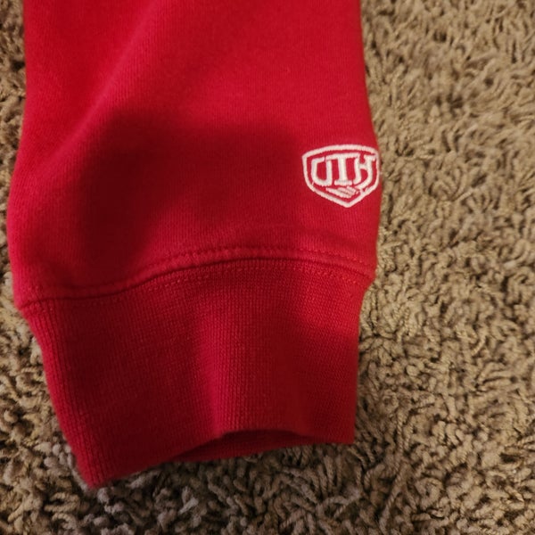 Chicago Blackhawks Old Time Sports Women's Small / Medium Hockey Sweatshirt. Stiched Logo