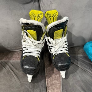 Bauer Supreme S29 Regular Width 6 (Used)